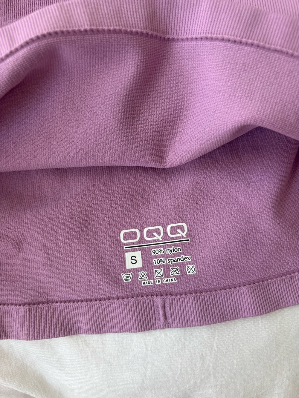 OQQ Lavender Ruched Ribbed Baby Tee Small - Picture 3 of 3